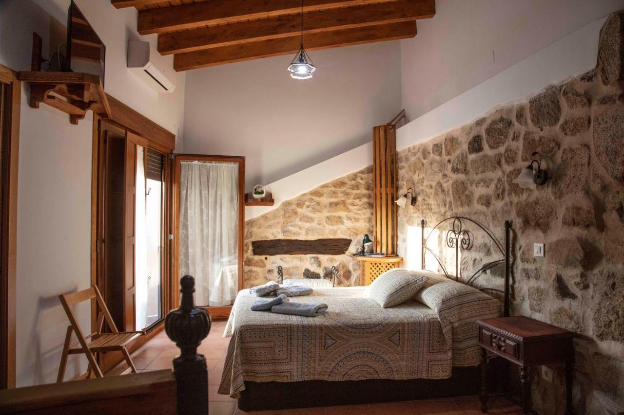 El Capricho 2 Appartement Villamiel Buitenkant foto